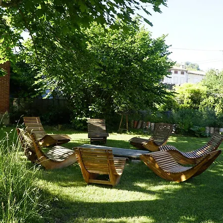 Gertrud's - In Shared Village Chateau شقة Chalabre
